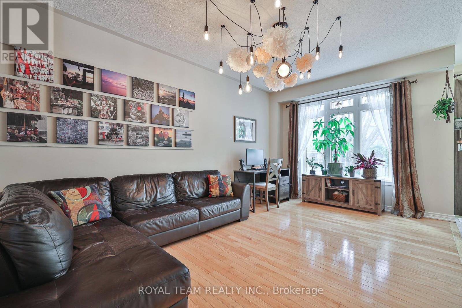 76 DEGAS DRIVE
