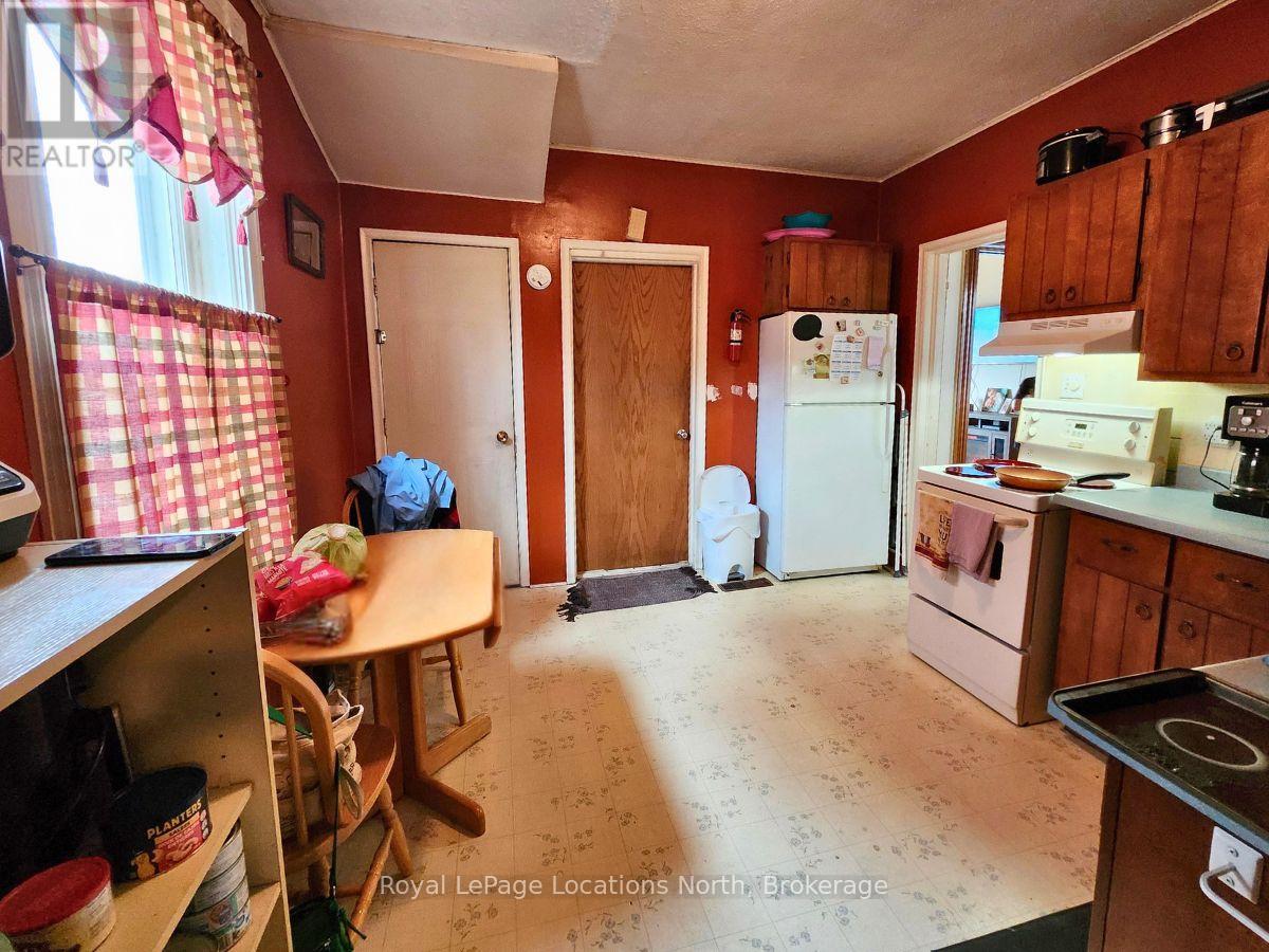 1140 2ND AVENUE W