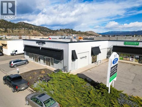 425 & 427 Banks Road Kelowna BC V1X6A2