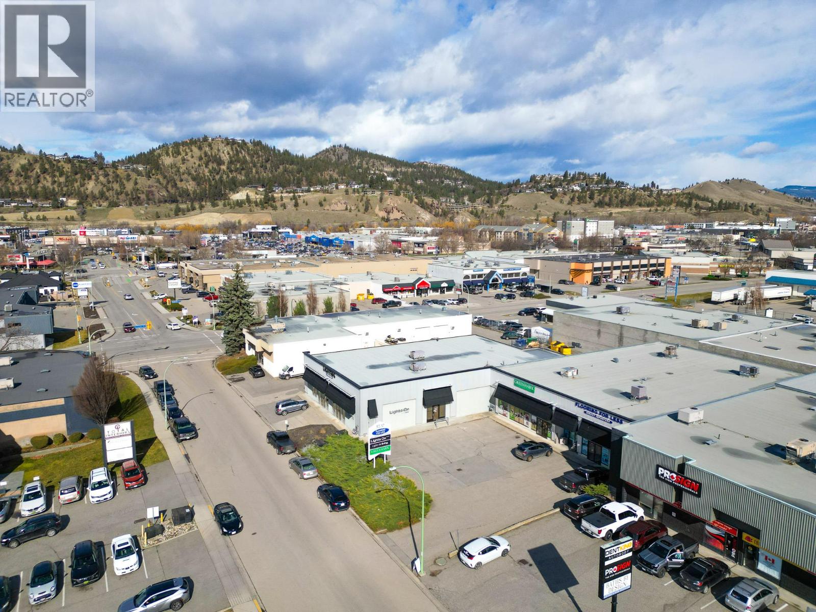 425 & 427 Banks Road