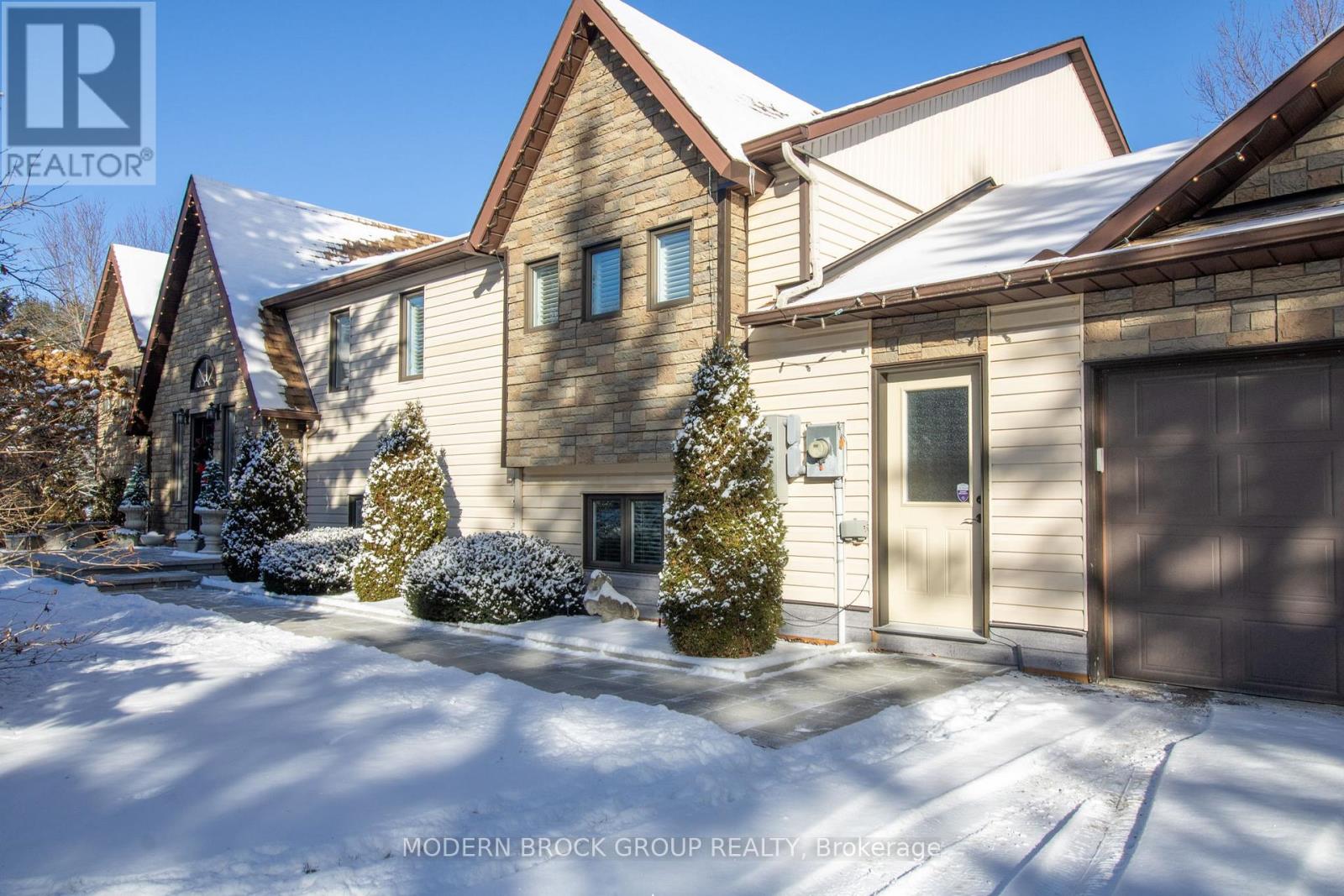 1329 SOUTH GOWER DRIVE