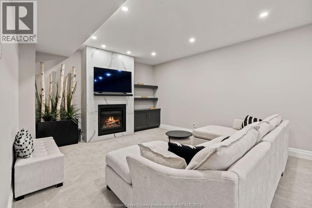 258 XAVIER CIRCLE