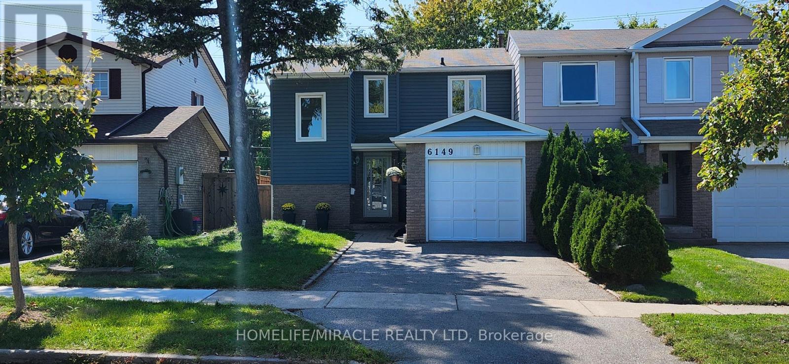 6149 STARFIELD CRESCENT