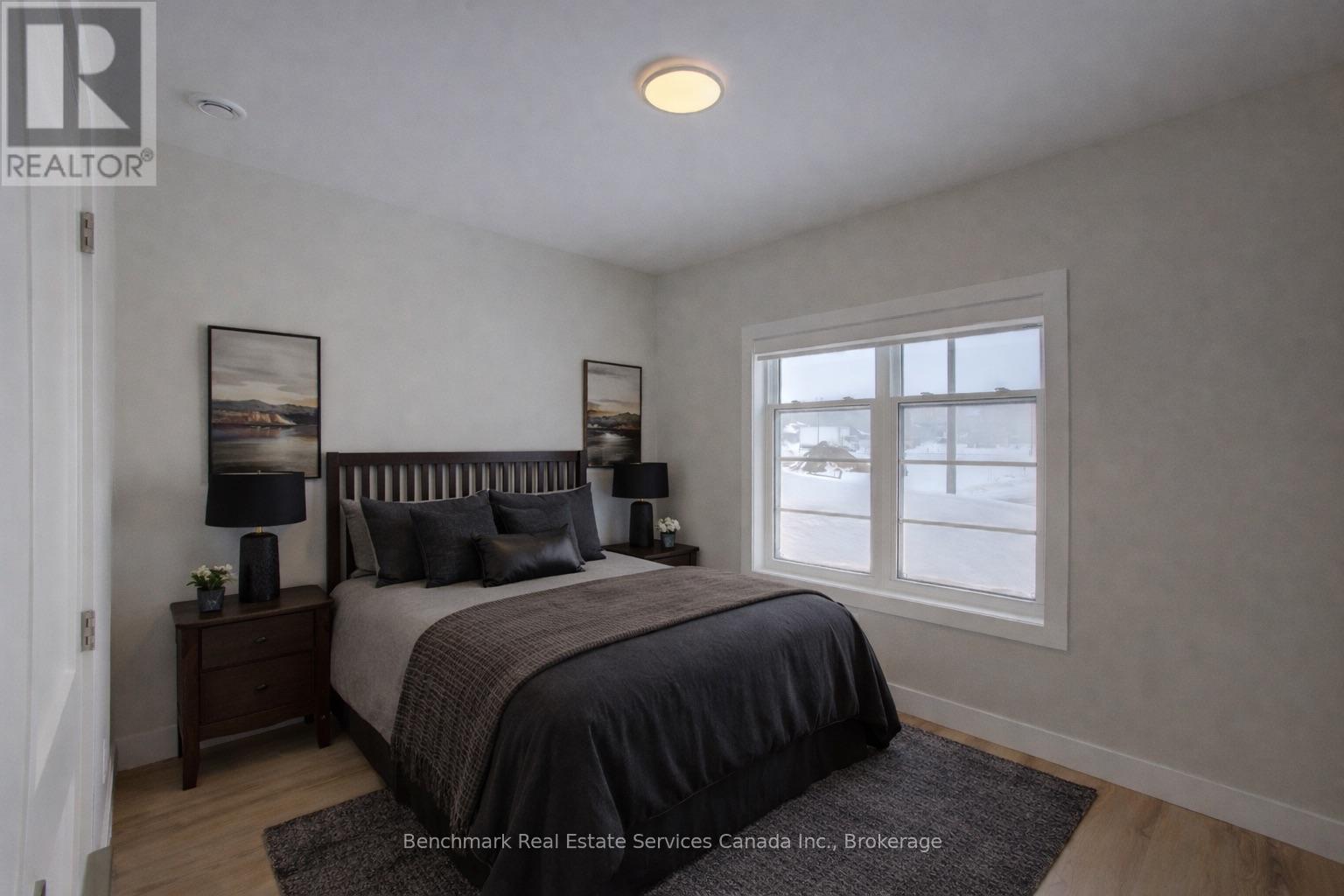 60 - 1182 QUEEN STREET