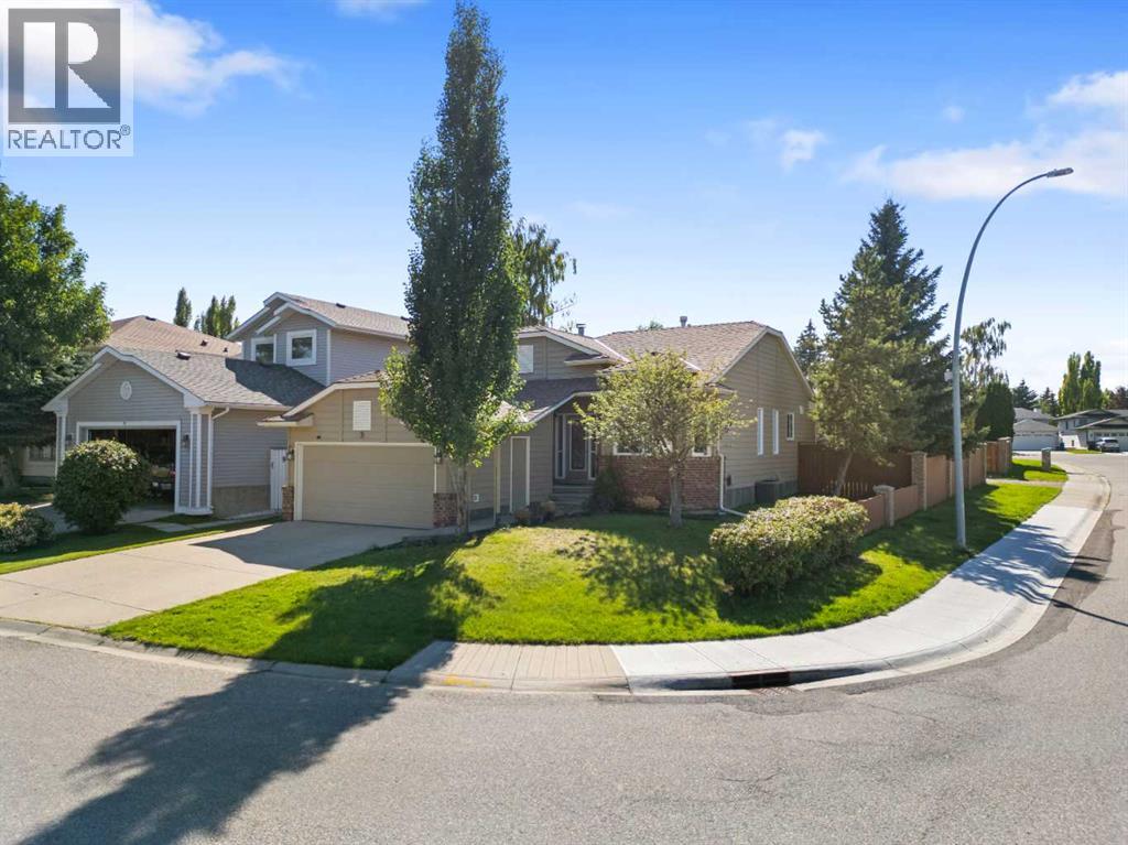 5 Sunvista Crescent SE