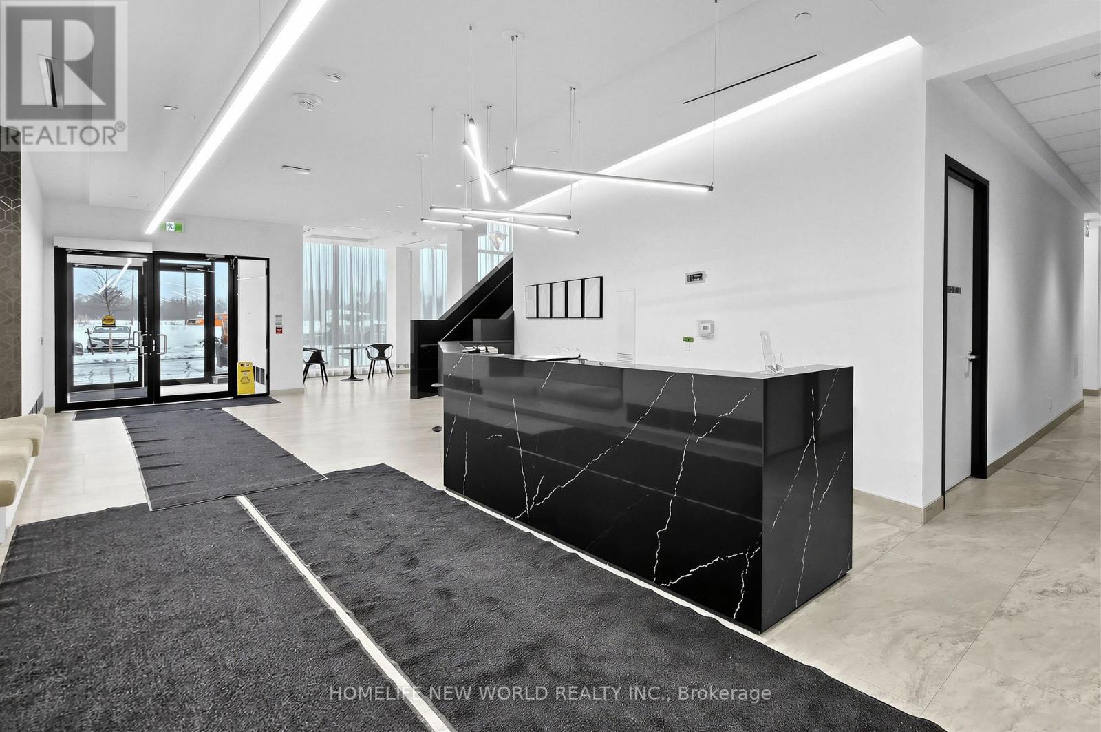 933 - 2 DAVID EYER ROAD