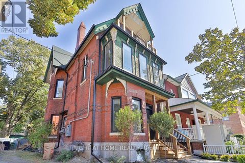 45 BROCK AVENUE Toronto (Roncesvalles) ON M6K2K9