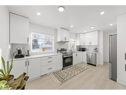 3429 120 AV NW Edmonton AB T5W1K1