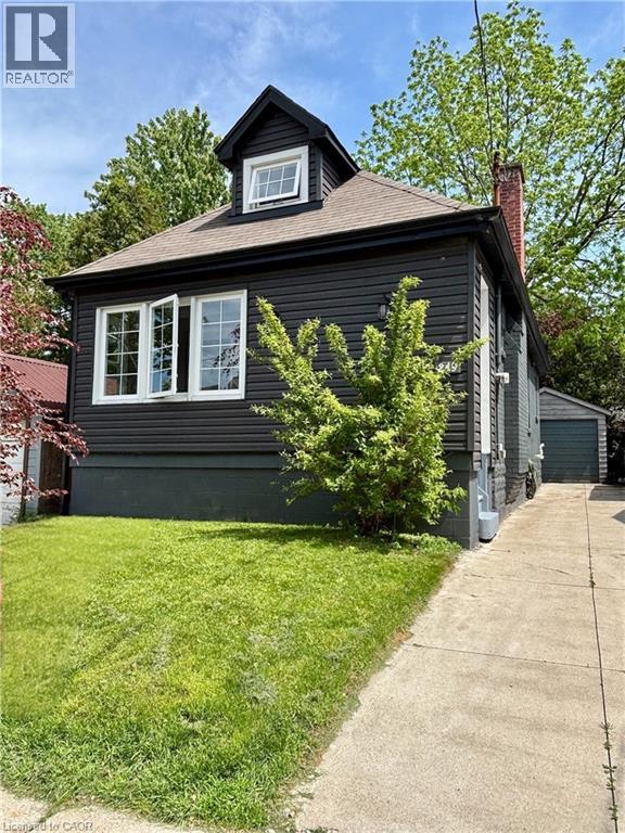 219 HESS Street S
