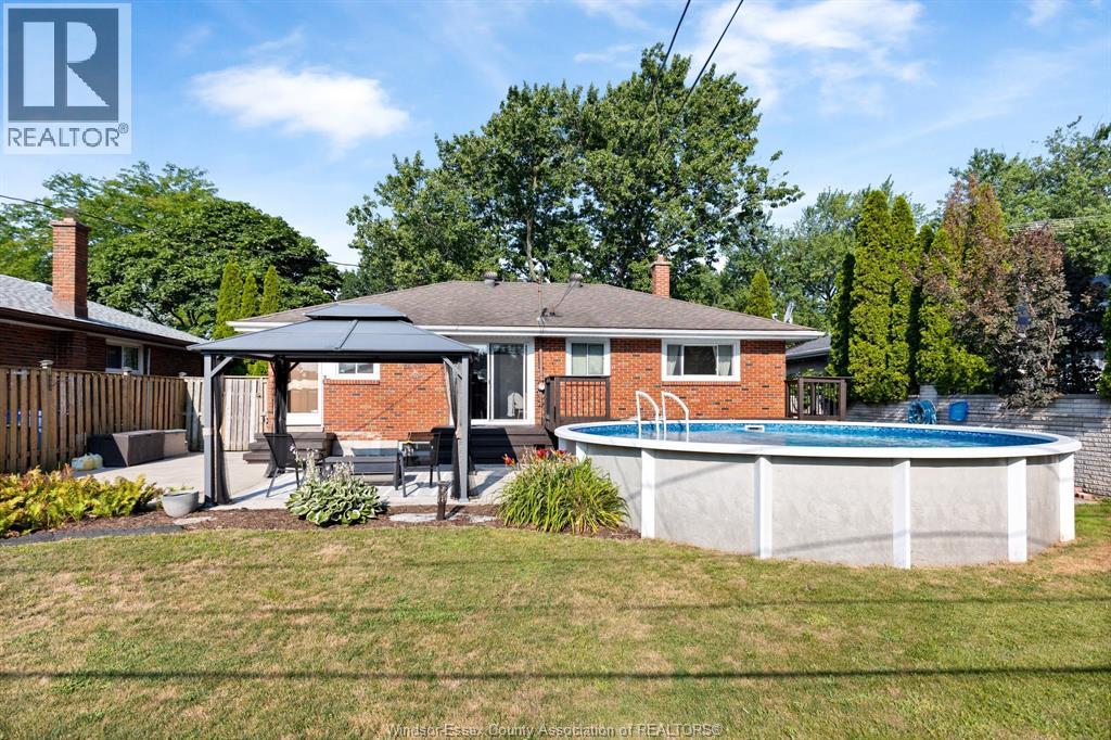 462 DORMAR DRIVE