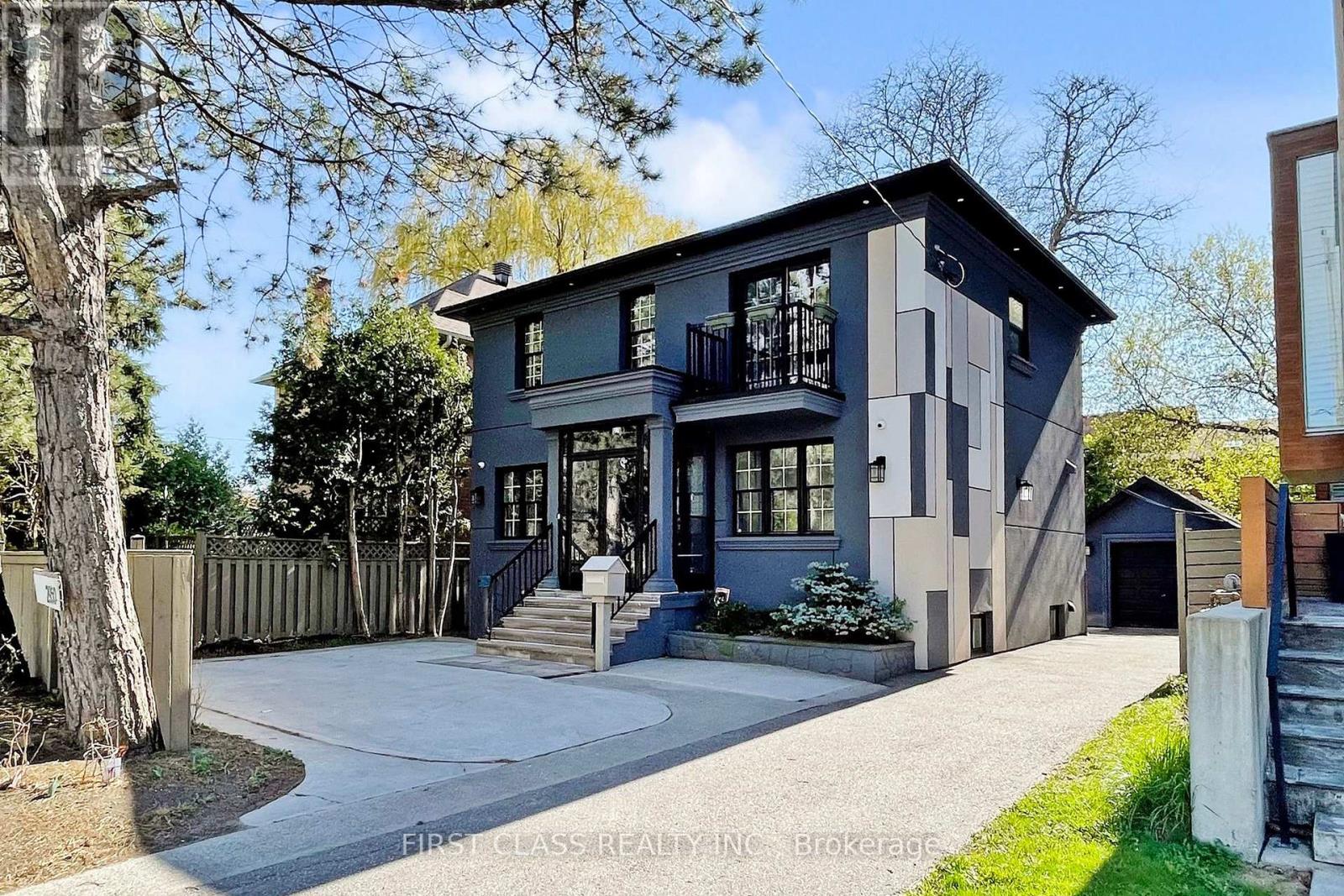 2950 BAYVIEW AVENUE