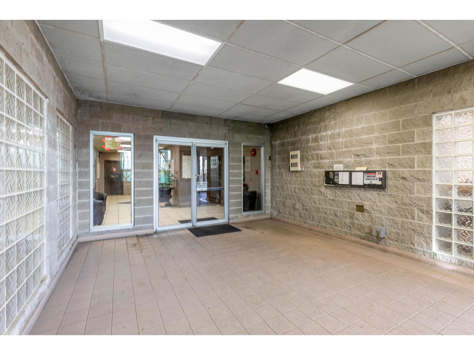 313 33165 2ND AVENUE