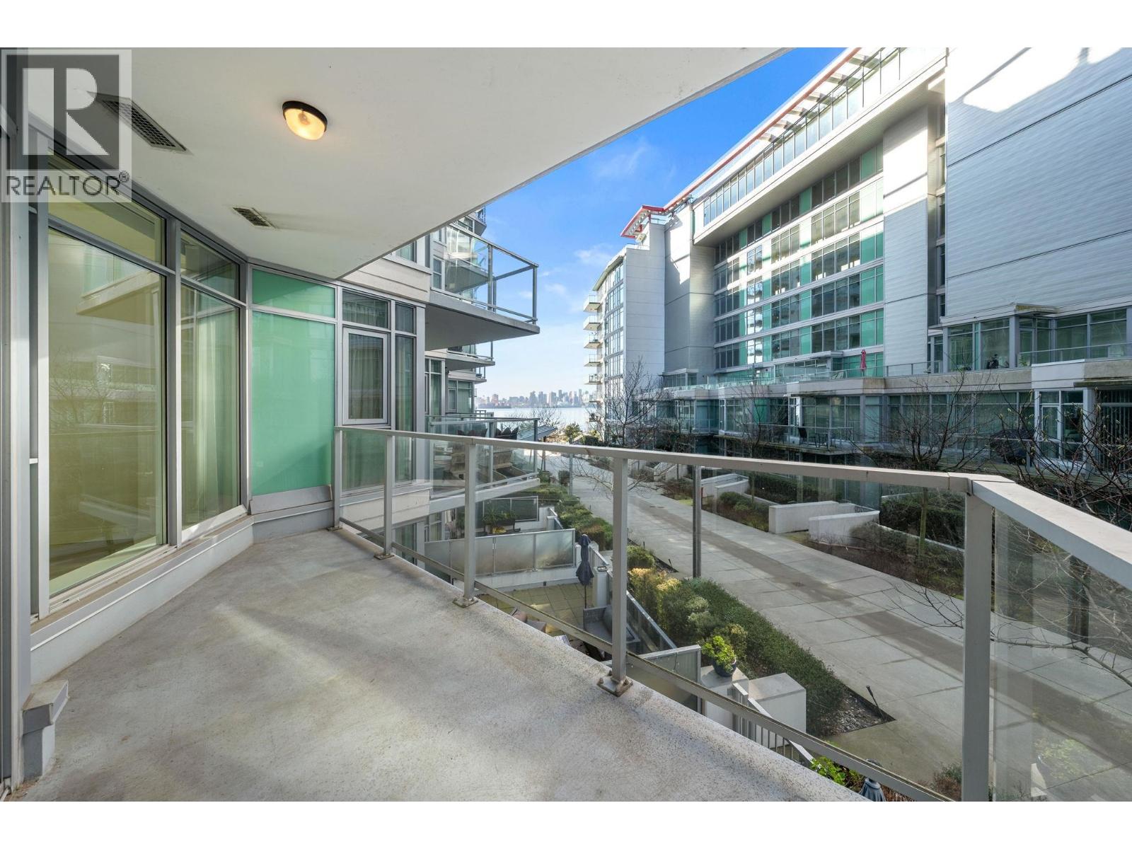 208 199 VICTORY SHIP WAY