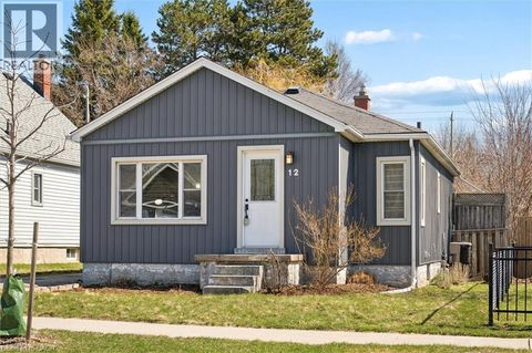 12 ST VINCENT Street Kitchener ON N2H4R2