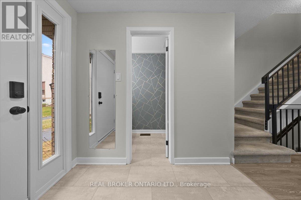 2049 STONEHENGE CRESCENT