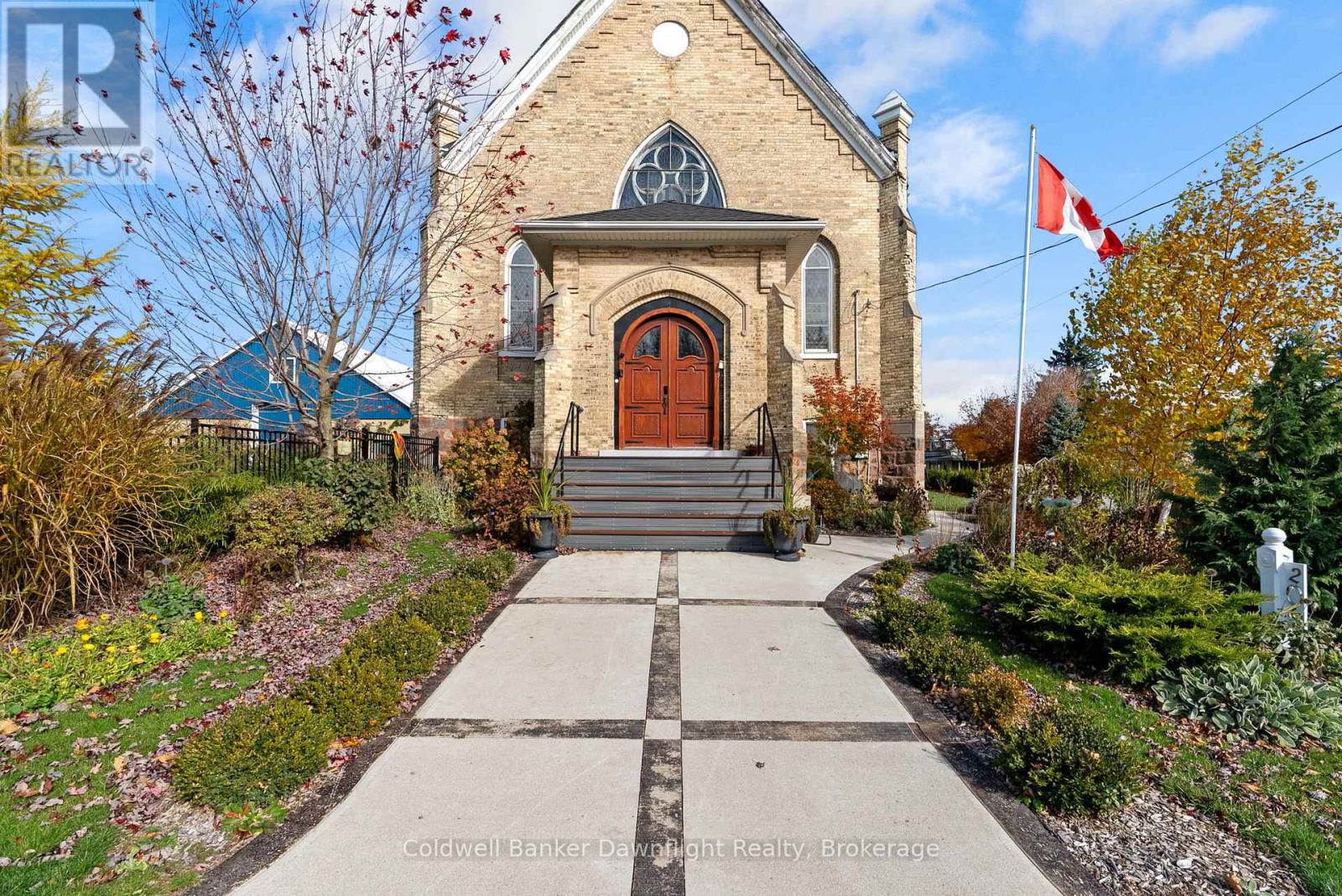 206 BRUCE ROAD 86 ROAD