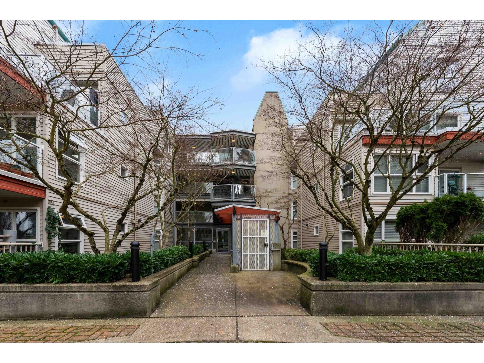 A303 9868 WHALLEY BOULEVARD