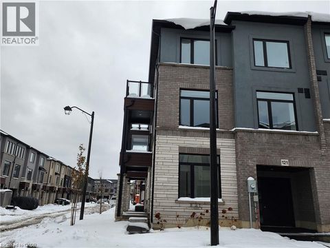 155 EQUESTRIAN Way Unit# 121 Cambridge ON N3E0E8