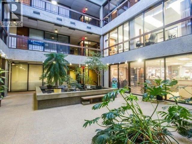 153 SEYMOUR Street Unit# 100