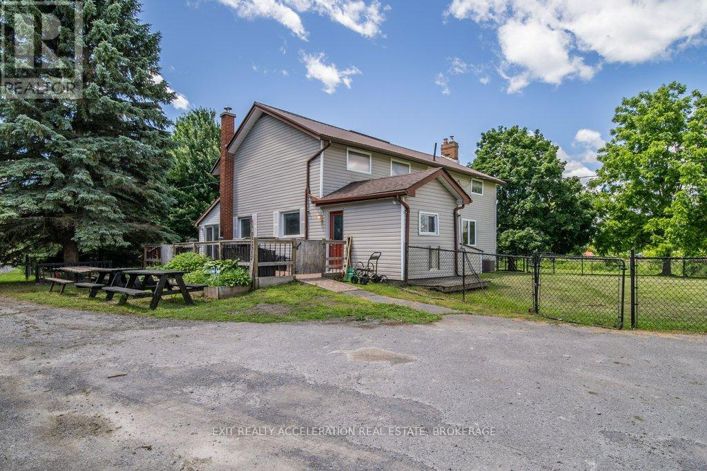 8061 COUNTY RD 2