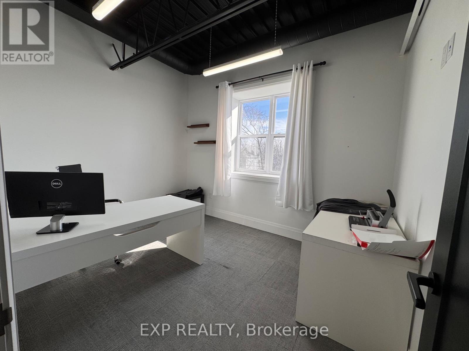 117 - 156 PARKDALE AVENUE N