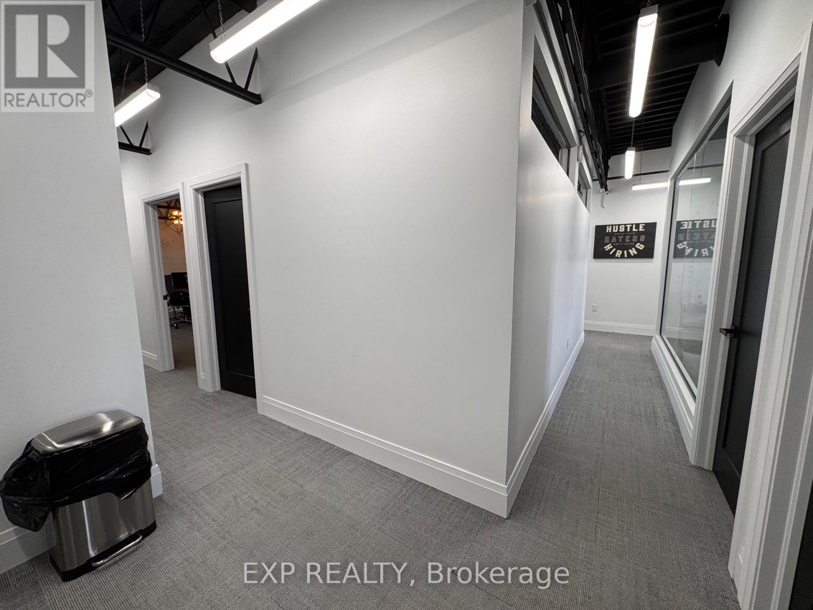 117 - 156 PARKDALE AVENUE N