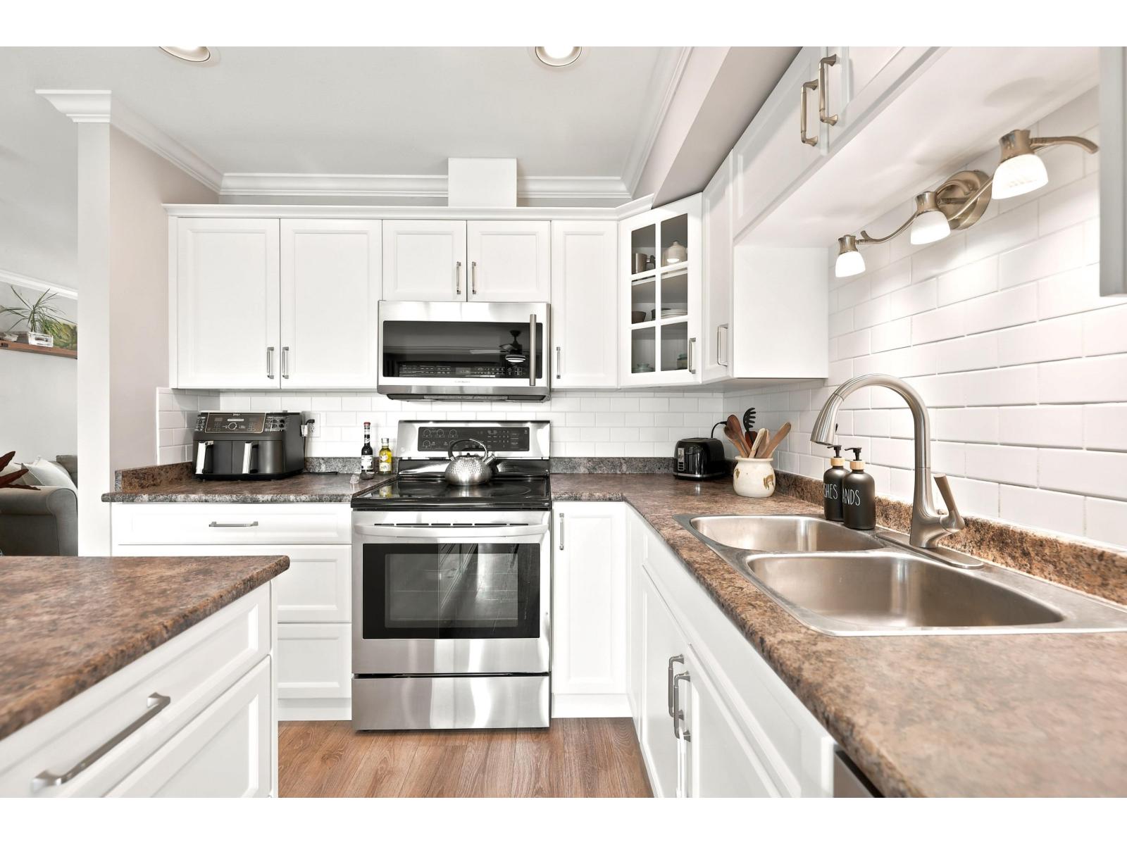 10 5900 JINKERSON ROAD|Promontory