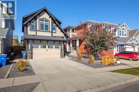 204 Paint Horse Drive Cochrane AB T4C0X1