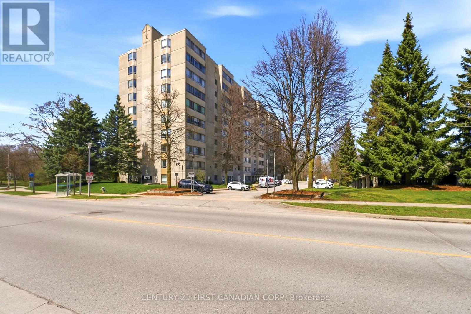 1007 - 570 PROUDFOOT LANE