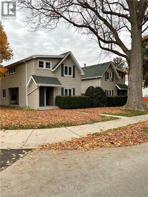 228 LACROIX Street Chatham ON N7M2V4