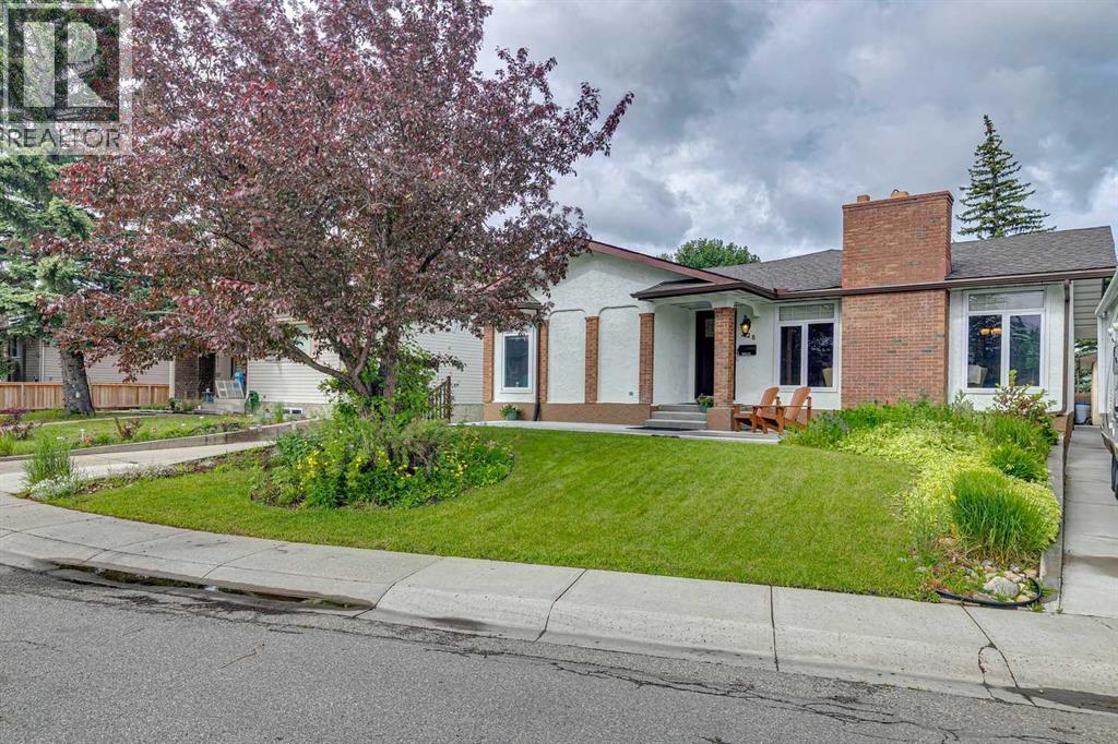 228 Brookgreen Drive SW