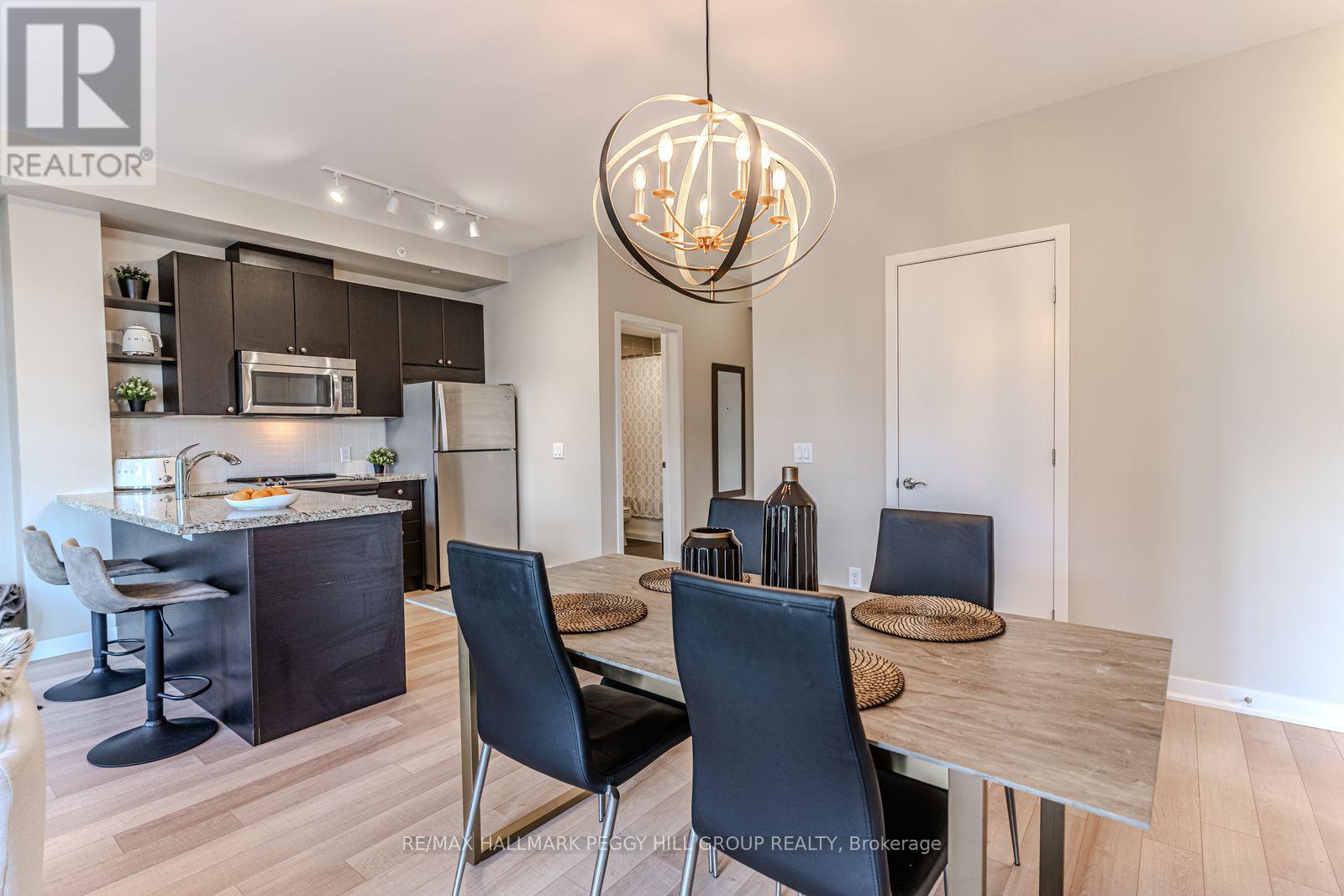 217 - 40 HORSESHOE BOULEVARD