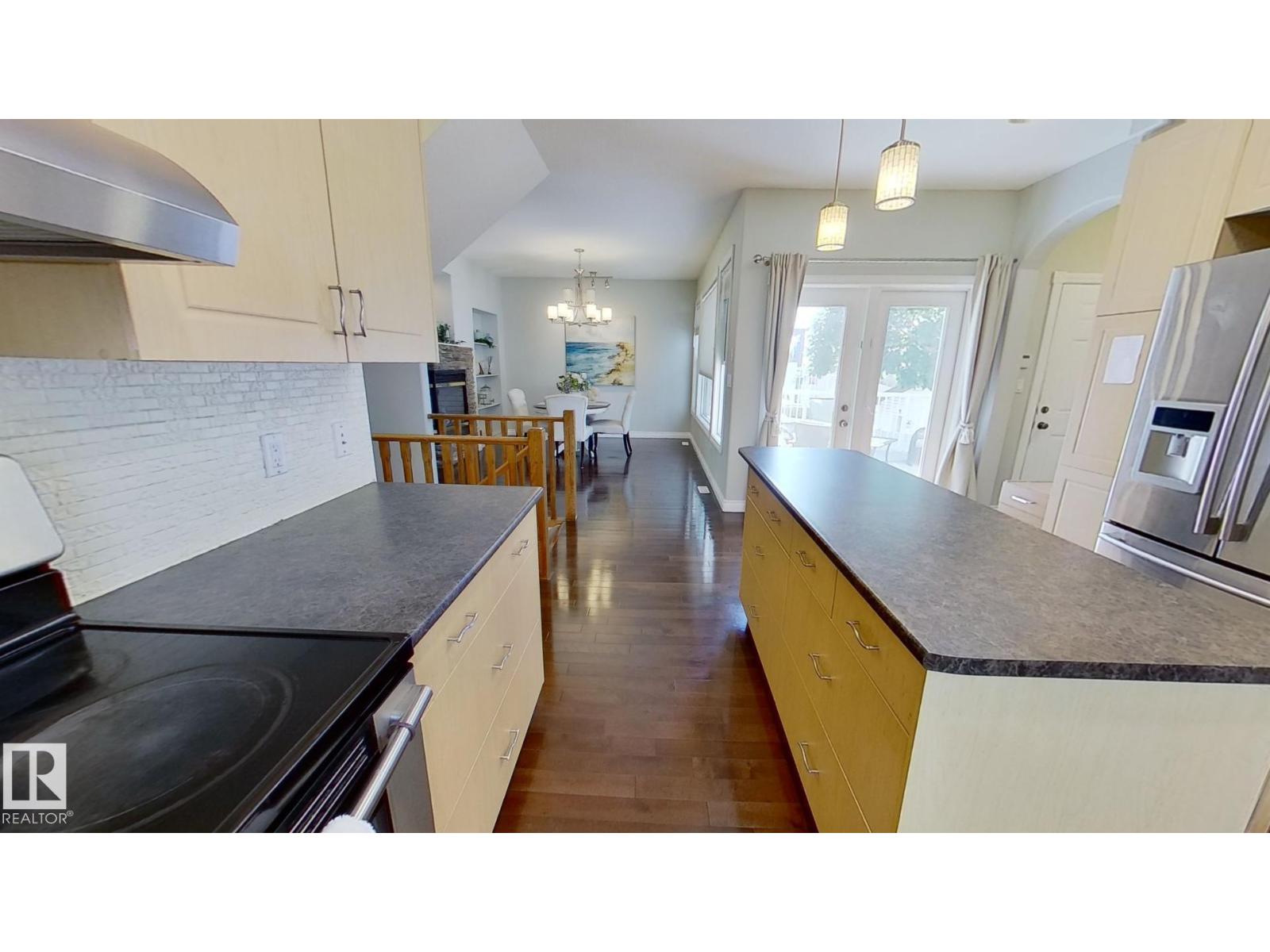 2036 TOWNE CENTRE BV NW NW