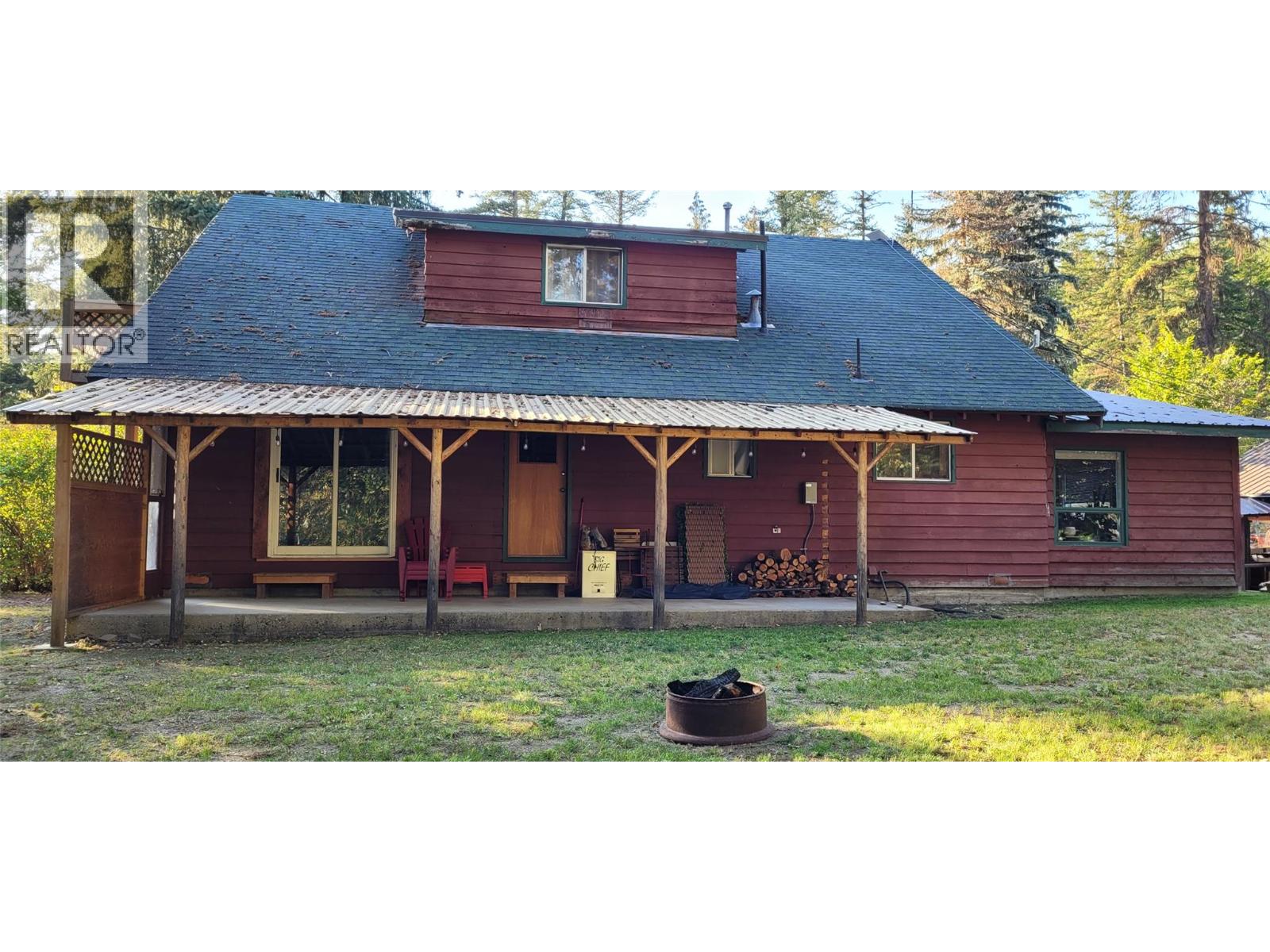 2126 Creighton Valley Road