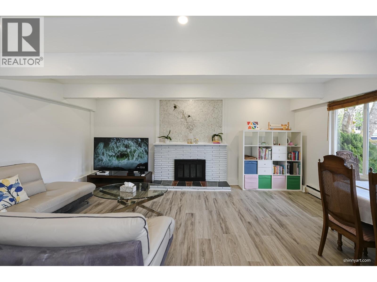 10431 SEACOTE ROAD