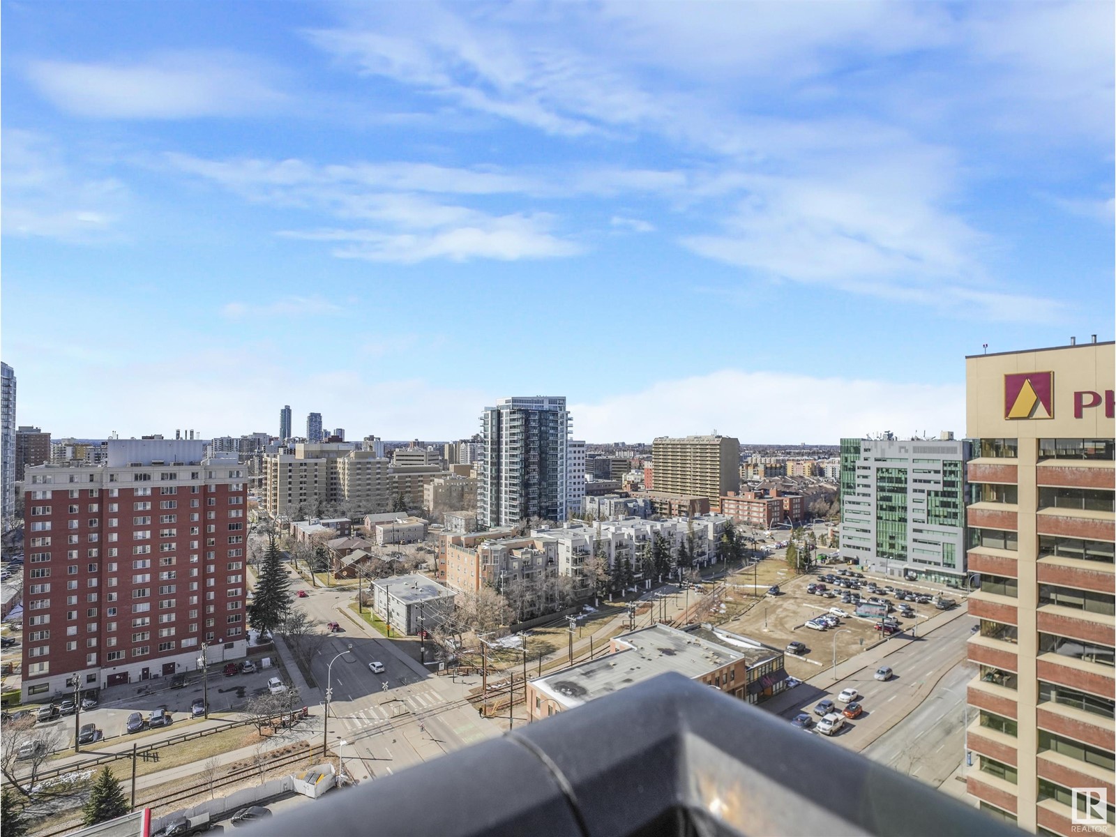 #1704 9939 109 ST NW
