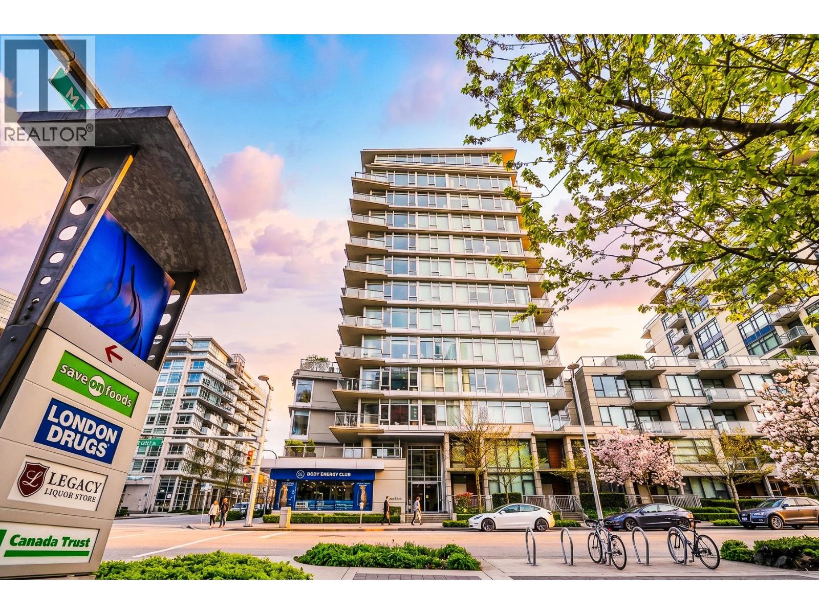 707 108 W 1ST AVENUE