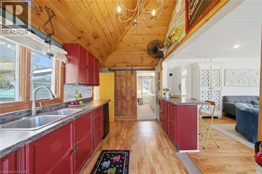 12235 LAKESHORE Road