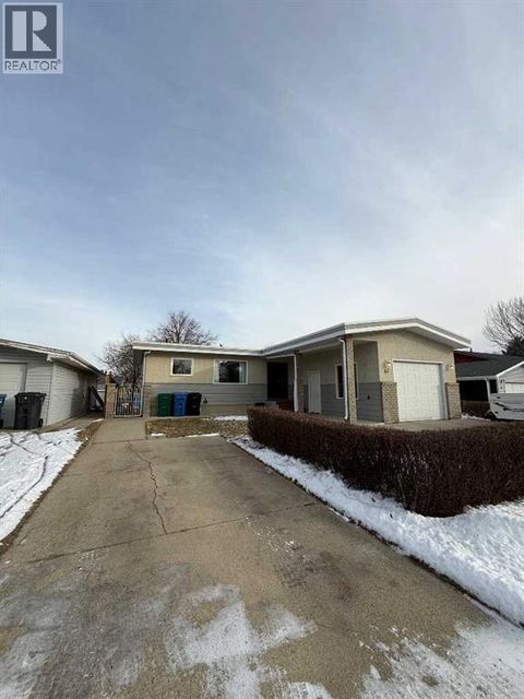 67 oxford Road W Lethbridge AB T1K4V6