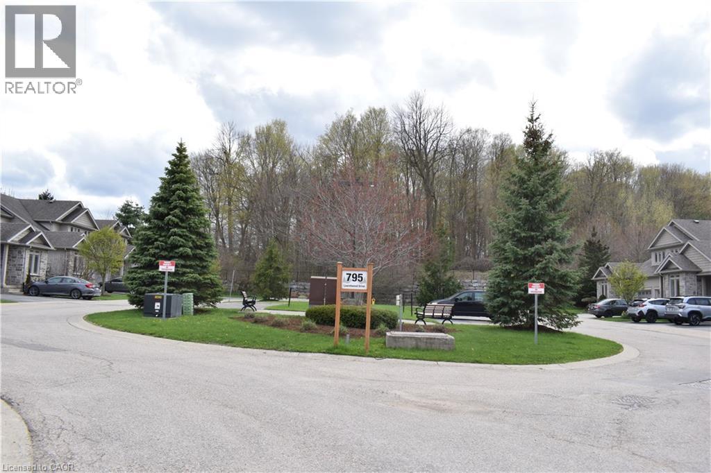 795 LAURELWOOD Drive Unit# A3