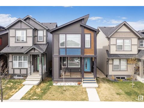 9912 226 ST NW Edmonton AB T5T7V2