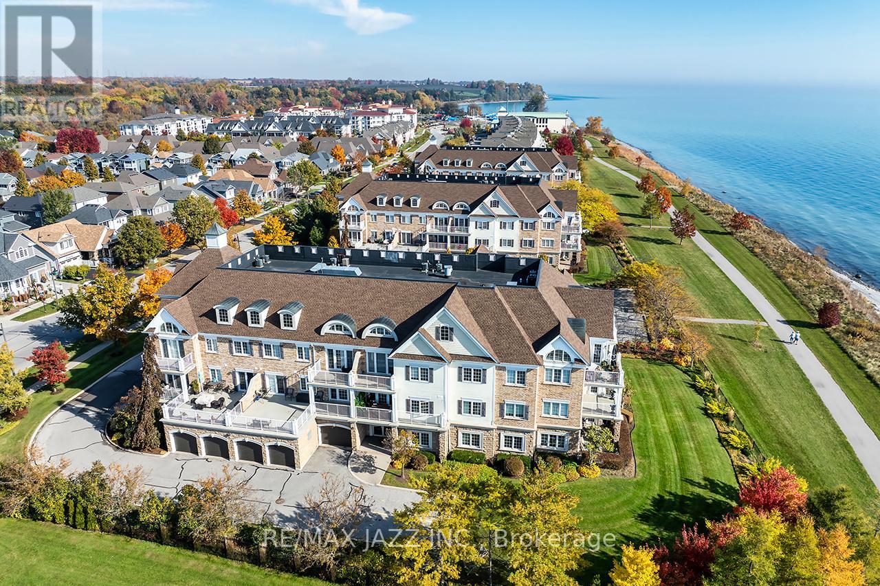 102 - 375 LAKEBREEZE DRIVE