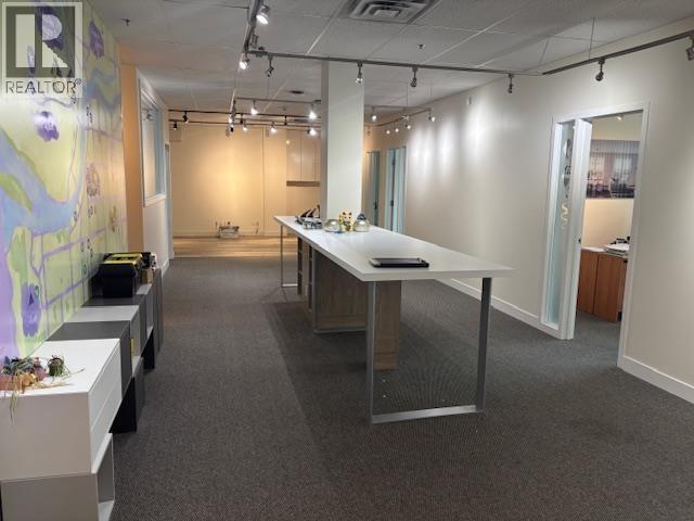 203-204 8580 CAMBIE ROAD