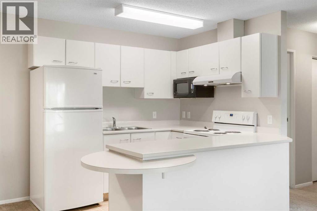 2913, 3400 Edenwold Heights NW