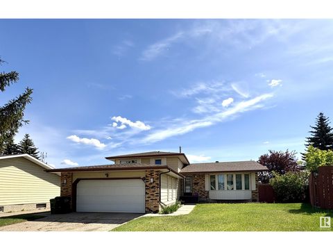 18409 62B AV NW Edmonton AB T5T2S8