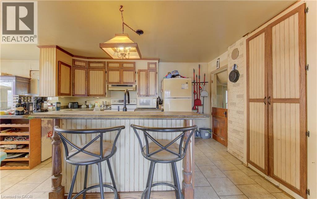 2300 SPEEDSVILLE Road