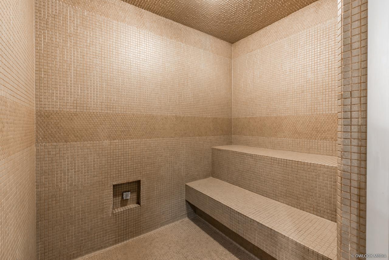 3001 9981 WHALLEY BOULEVARD