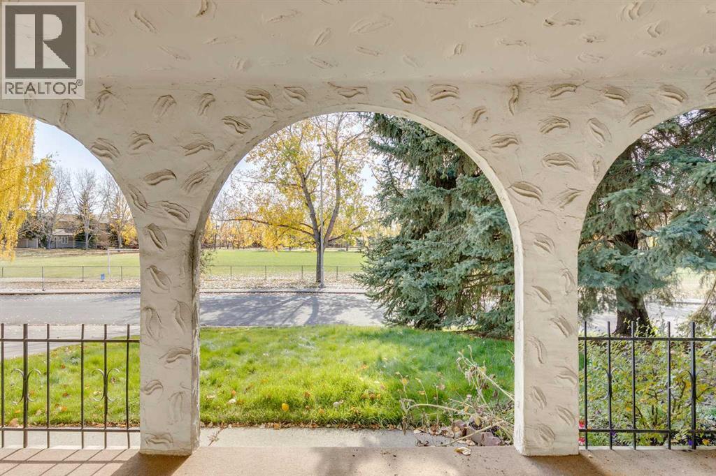 1257 Varsity Estates Road NW