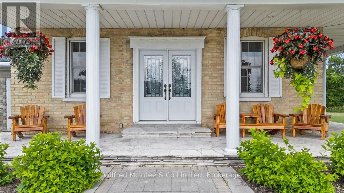 24 BRUCE ROAD 3