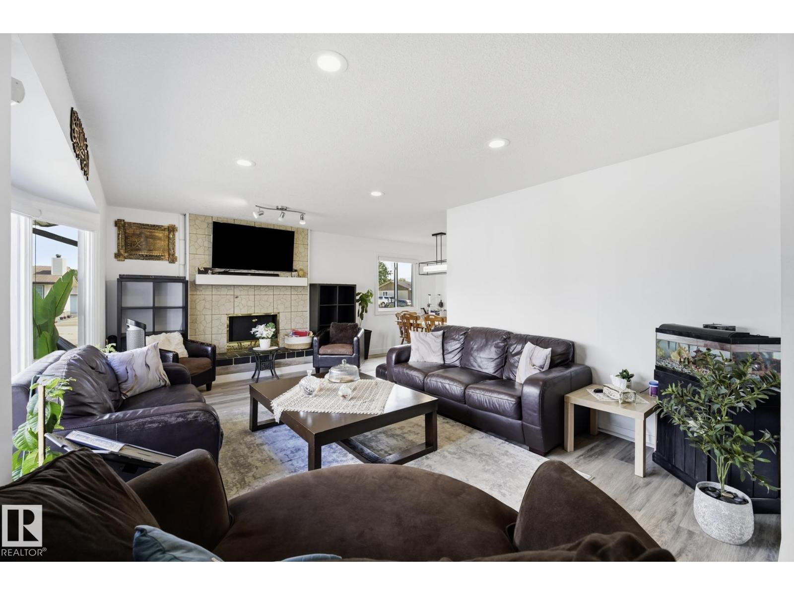 12303 152C AV NW